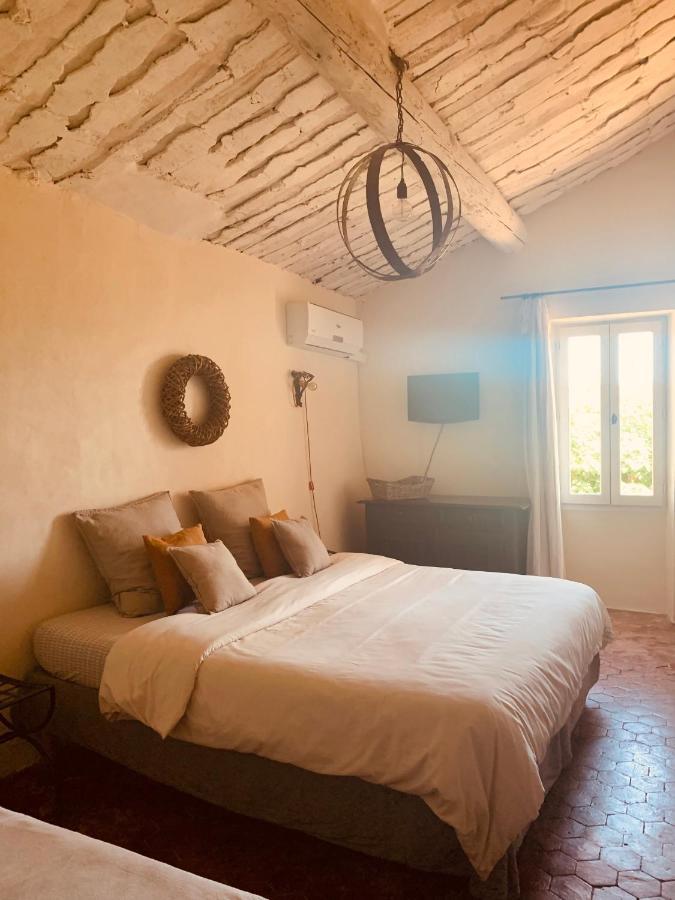 Bed and Breakfast Le Vieux Portail Saint-Saturnin-lès-Apt Zewnętrze zdjęcie