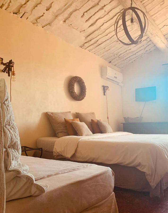 Bed and Breakfast Le Vieux Portail Saint-Saturnin-lès-Apt Zewnętrze zdjęcie