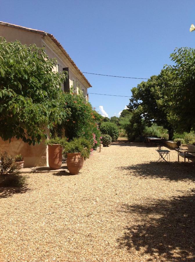 Bed and Breakfast Le Vieux Portail Saint-Saturnin-lès-Apt Zewnętrze zdjęcie