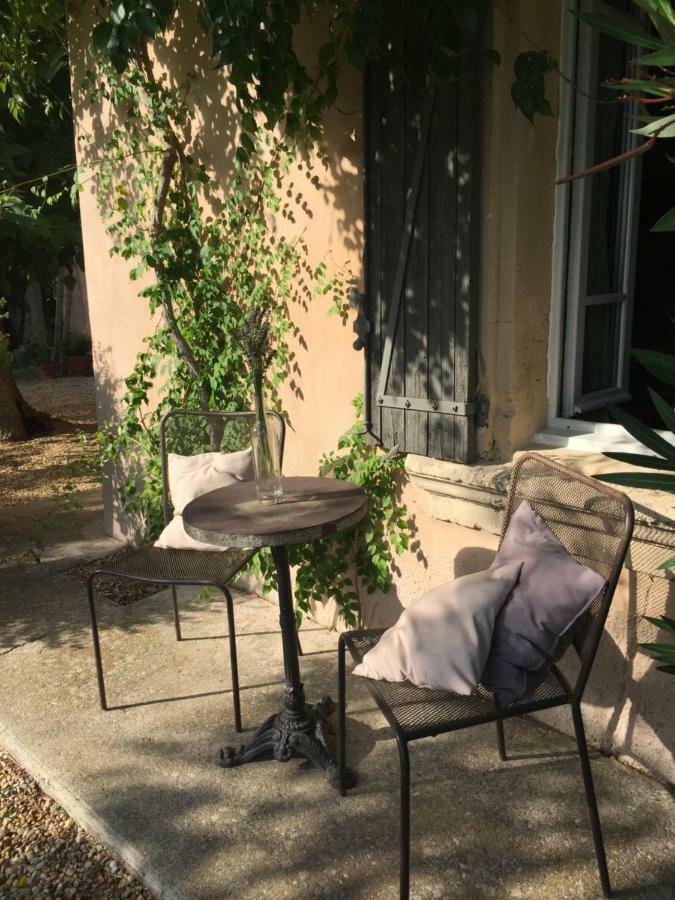 Bed and Breakfast Le Vieux Portail Saint-Saturnin-lès-Apt Zewnętrze zdjęcie
